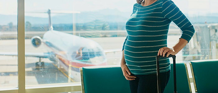 楽天ママ割 Mama S Life 医師監修 妊娠中 飛行機に乗れるのはいつからいつまで 妊婦や赤ちゃんへの影響を解説
