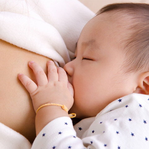 楽天ママ割 Mama S Life 母乳はいつから出る 分泌を促進させる方法と授乳中の注意点 助産師監修