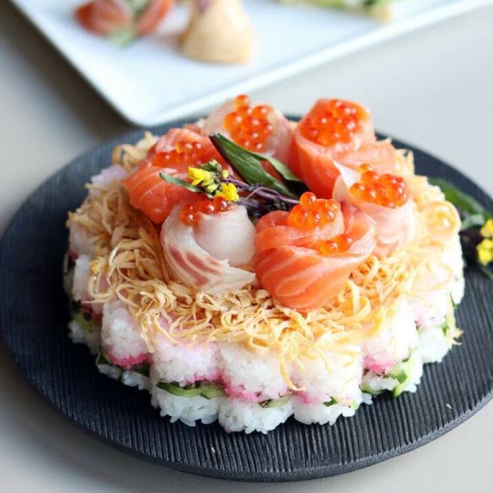 ちらし寿司ケーキ