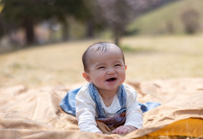 外出時の離乳食はどうする？おすすめ商品やレシピを紹介