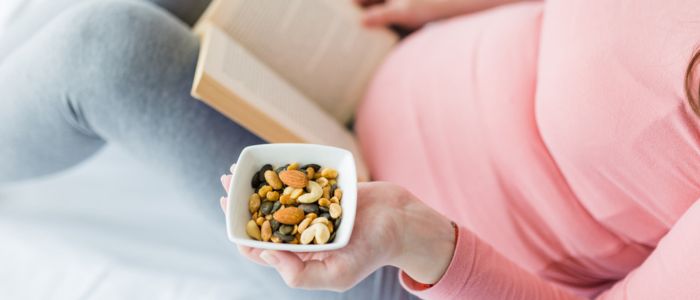 妊婦とナッツ