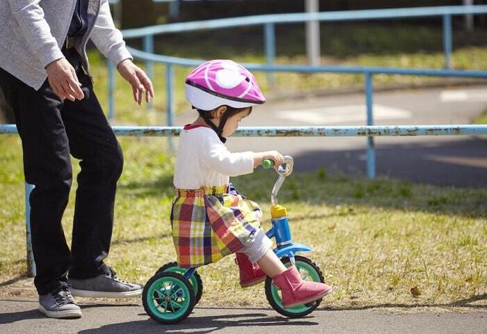 三輪車に乗れるのは何歳から？おすすめの商品や選び方を紹介