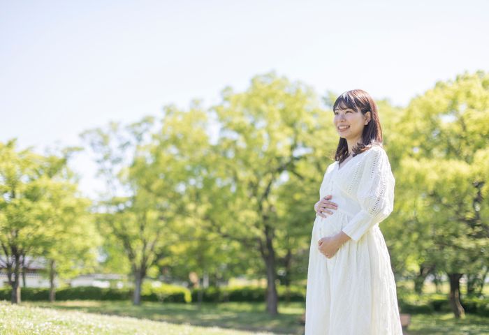 妊娠中の旅行はいつまで？行きやすい時期・注意点・持ち物を解説