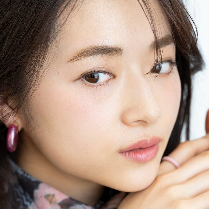 束感&カールはこう作る 大人のドーリーまつ毛