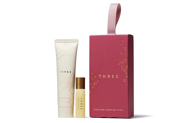 THREE アロマハンドクリーム&ネイルオイルキット／THREE