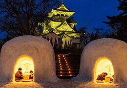 かまくらの中にも入れる！雪国の魅力がつまった秋田・横手の雪まつりへ行こう