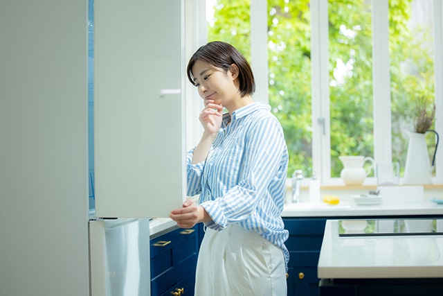 冷蔵庫が冷えない7つの原因と対策まとめ｜修理や買い替えの目安も解説