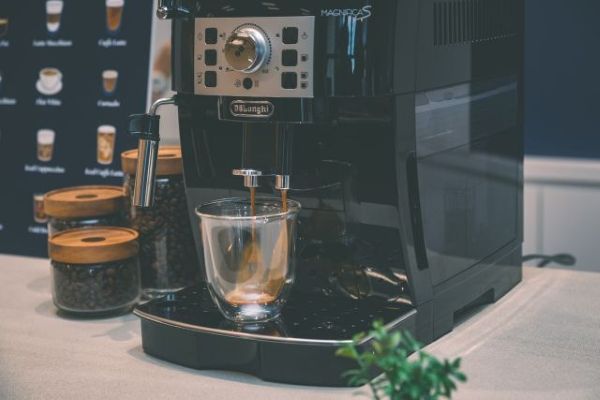 楽天市場】家電特集｜デロンギの全自動コーヒーマシン『マグニフィカS