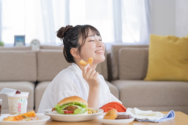 ダイエットの停滞期にはチートデイが効果的！正しいやり方・頻度など徹底解説