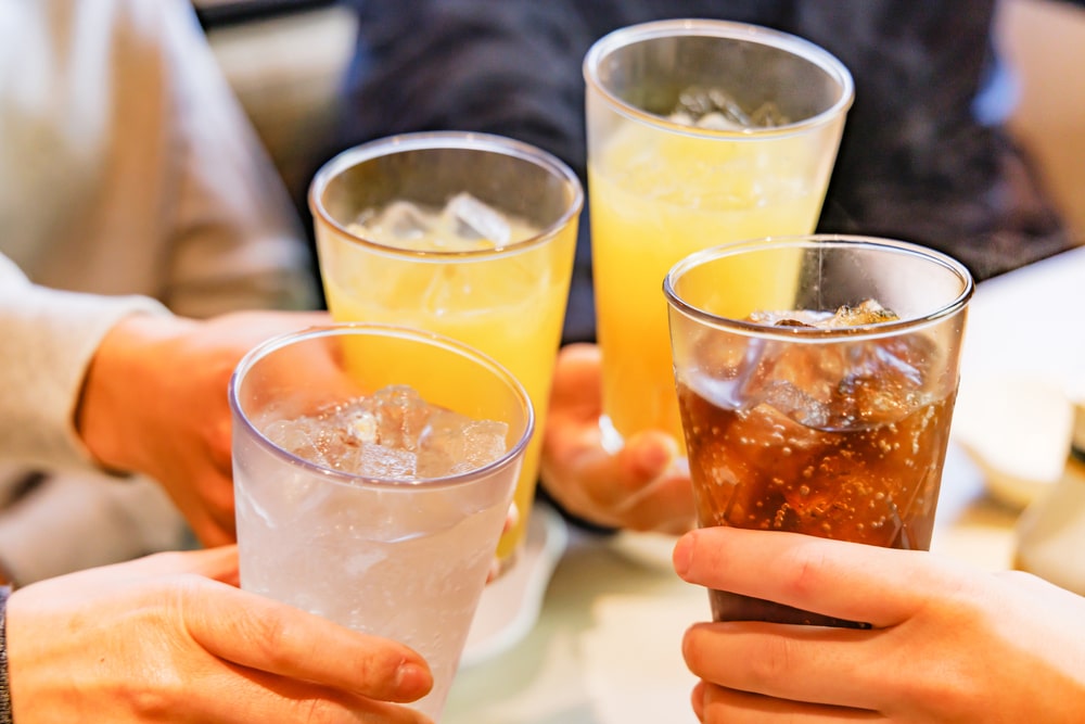 ダイエット中に避けるべきドリンク一覧