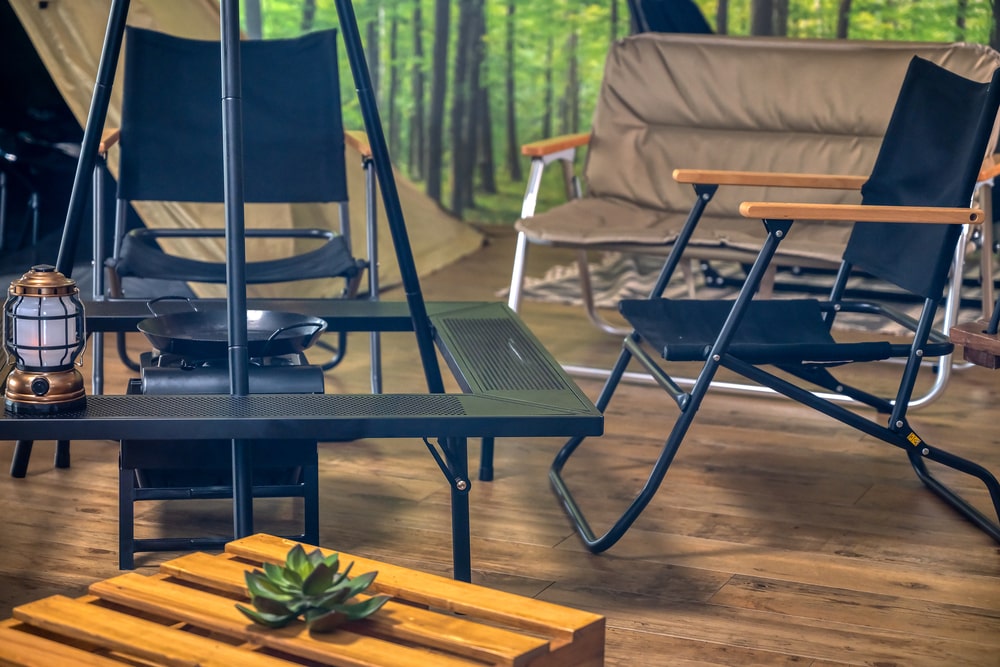 アウトドアチェアのおすすめ16選！おしゃれなモデルや軽量・コンパクトなモデルも