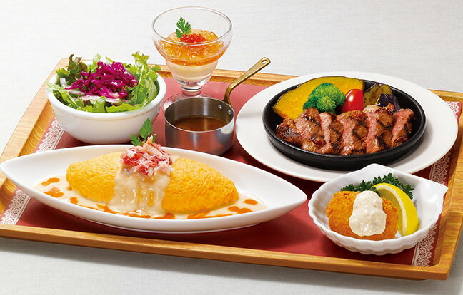 洋食小皿 ステーキ＆シーフードクリームオムライス