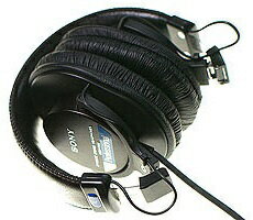 SONY 折りたたみ式モニター ヘッドホン MDR-7506