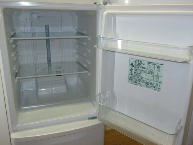 Panasonic パーソナル冷蔵庫 NR-B145W 概要 パーソナル冷蔵庫 NR-B145W | 冷蔵庫 | Panasonic