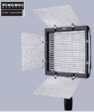 楽天市場】LUFAS LIGHT LEDライトバルブ 35W 5500K Ra90 | 価格比較