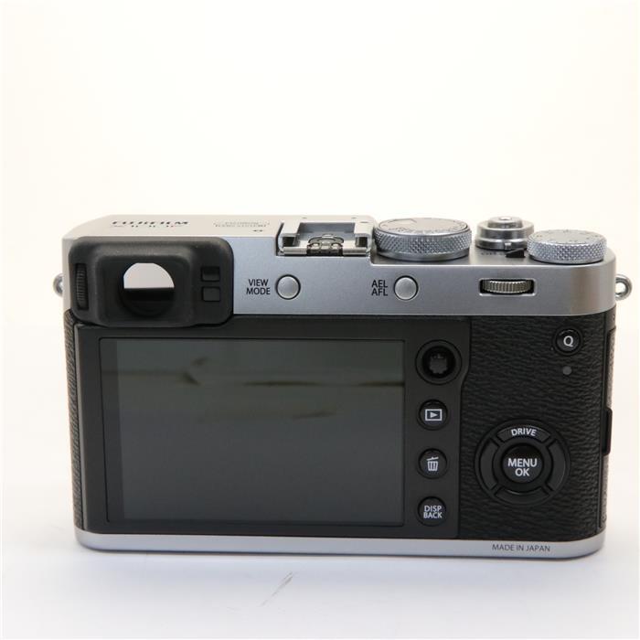 FUJIFILM X100F