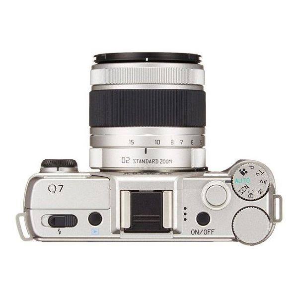 PENTAX Q7