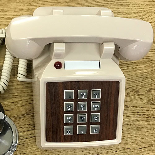アックスヤマザキ AT-1920 【レトロな黒電話】 楽天市場】アックスヤマザキ パラマウントコレクション