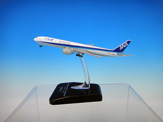 楽天市場】全日空商事 1/100 777-200ER JA743A C-3PO ANA JET