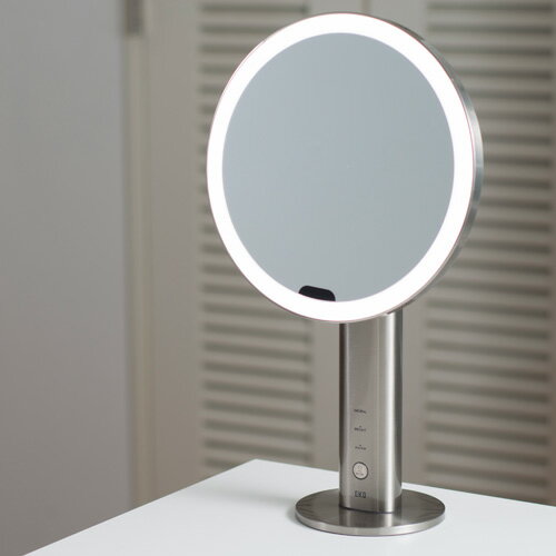 【新品未使用】KOIZUMI 拡大鏡KBE-3110/S LEDライトミラー 楽天市場】小泉成器 コイズミ LEDライト付き拡大鏡 KBE-3110／S