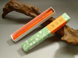 鳩居堂 のお線香 紅桜 紙箱 短寸1把入 17cm 202