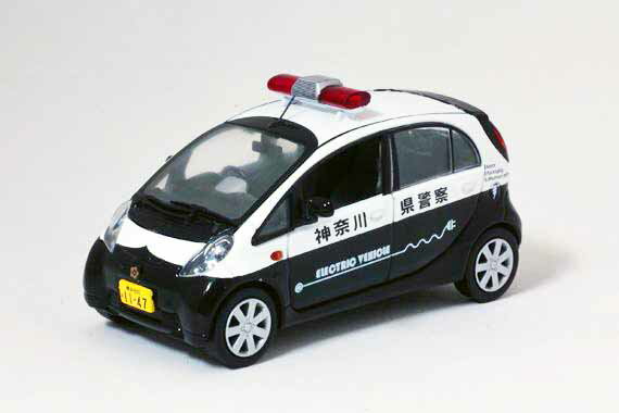 1/43 トヨタ セルシオ (UCF30) 2006 警察本部警備部要人警護車両 Amazon | RAI'S 1/43 トヨタ セルシオ (UCF30) 2006 警察本部