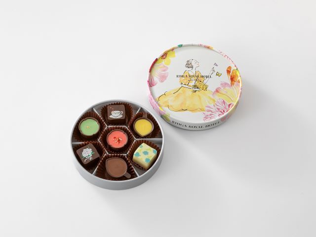 リーガロイヤルホテル フラワーラテ 7個