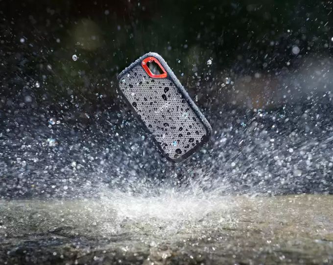 SanDisk ポータブルSSD エクストリーム SDSSDE61-1T00-G25 ブラック 1TB USB3.2 Gen2 / 2020 大宮東口