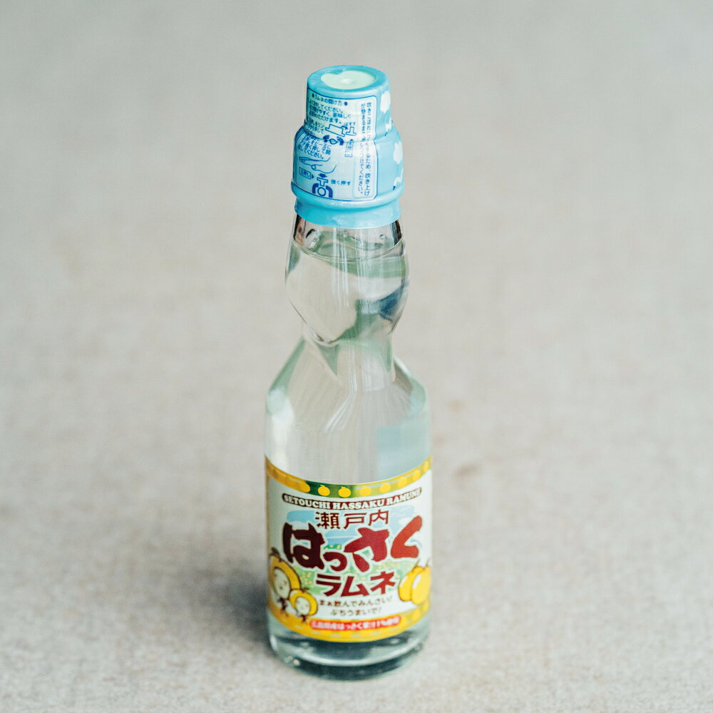 楽天市場】齋藤飲料工業 瀬戸内はっさくラムネ ビー玉入(200mL*30本入