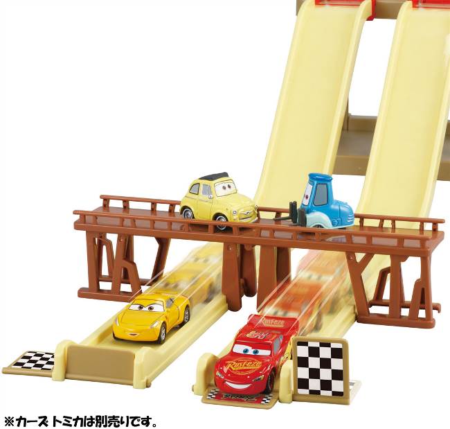 楽天市場】タカラトミー ディズニー カーズ トミカ アクションコース