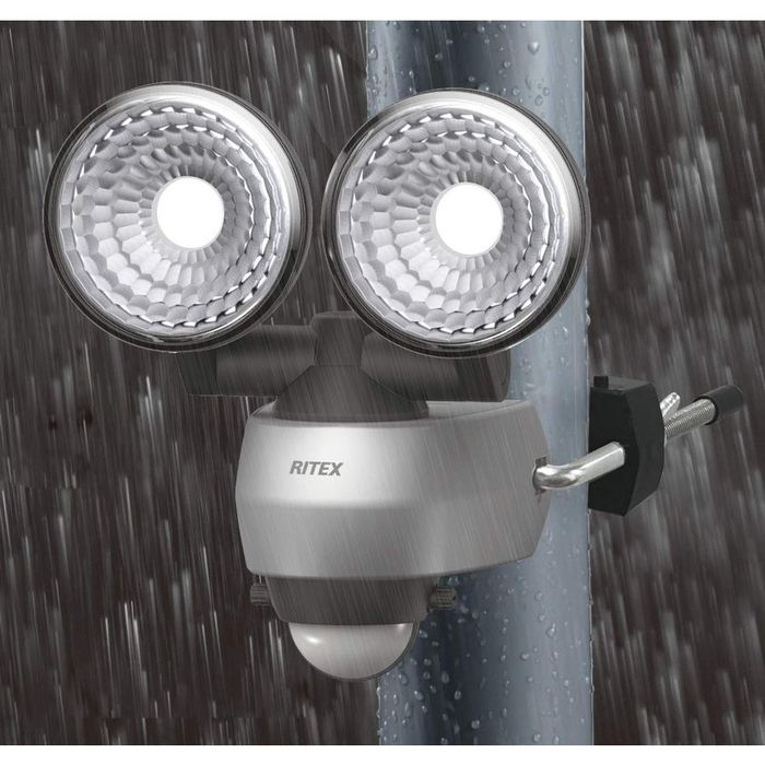 ムサシ 7.5W*2灯LEDセンサーライト LED-AC315(1台)