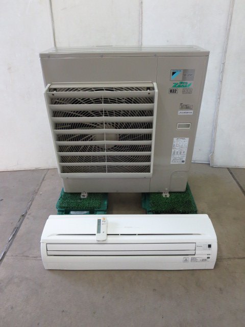楽天市場】ダイキン工業 DAIKIN 業務用エアコン FVP140A | 価格比較