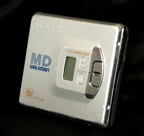 楽天市場】ソニーグループ SONY ポータブルMDプレーヤー MZ-R50(S