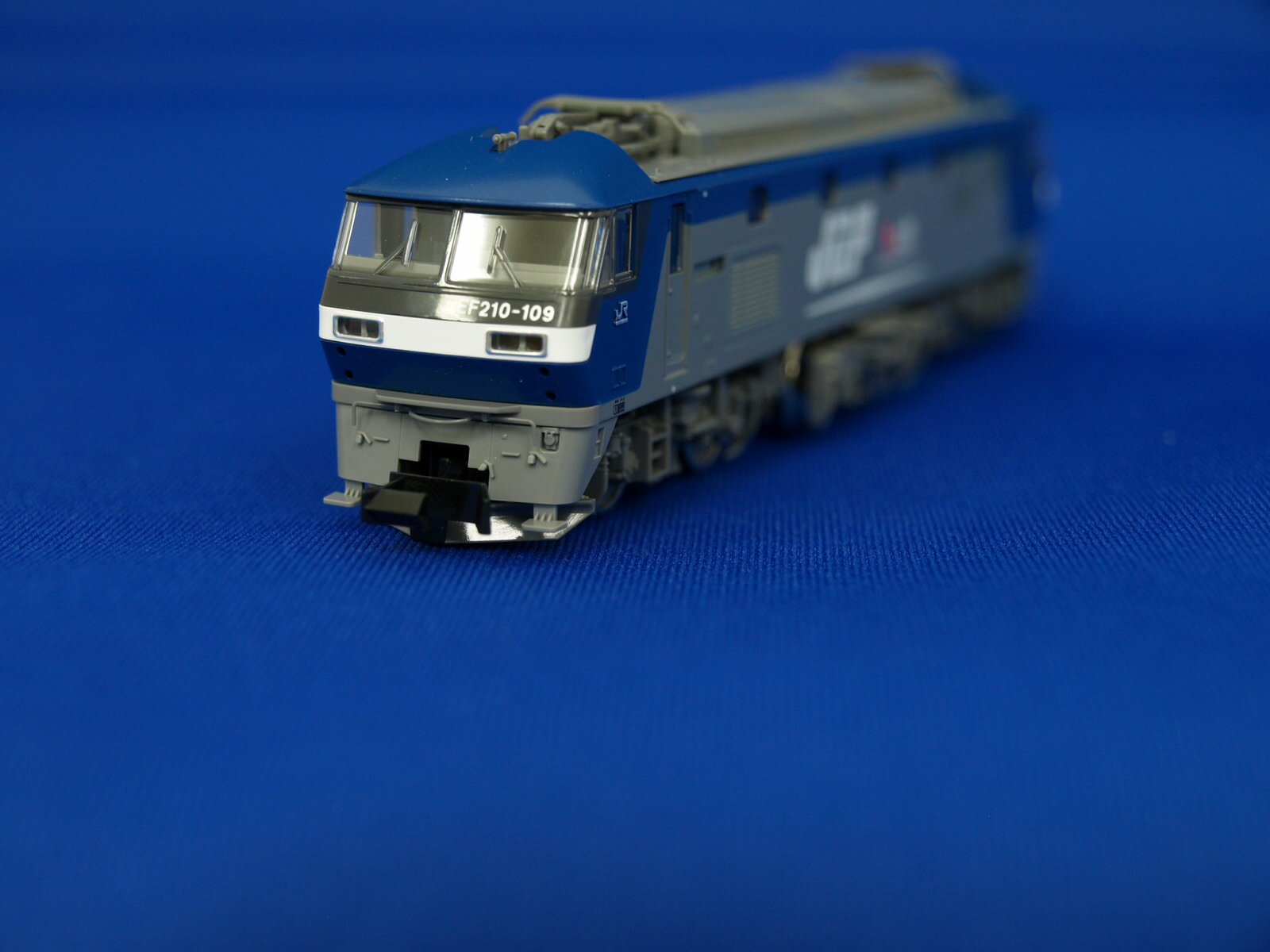 TOMIX EF65形電気機関車（57・1127号機・JR貨物色）セット EF65 57号機と1127号機 TOMIX | みぃちゃんず（鉄道部）