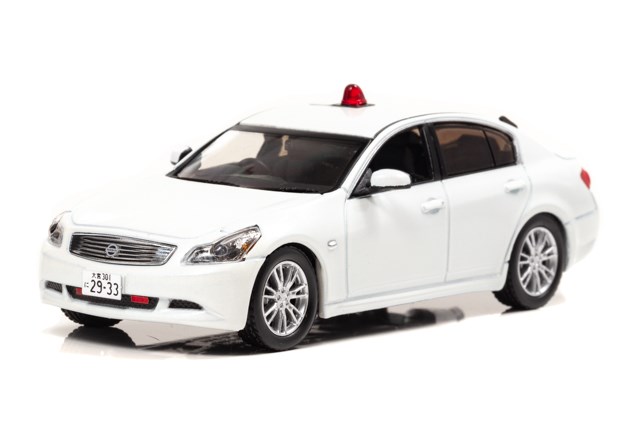 楽天市場】京商 RAI'S 1/43 日産 ティアナ L33 2018 埼玉県警察地域部