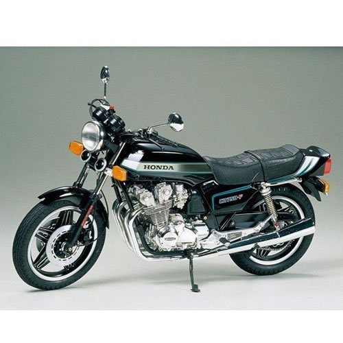楽天市場】1/8 Honda ドリーム CB750 Four プラモデル MPC