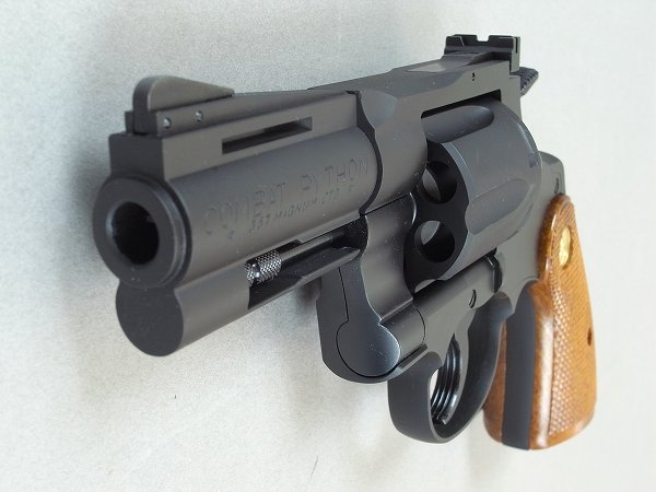 タナカ S&W M37 エアウェイト J-POLICE モデルガン　未発火 タナカ S&W M37 エアウェイト J-POLICE モデルガン 未発火