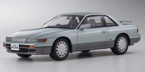 限定700台 京商 samurai 日産 シルビア K's S13 1/18 Amazon | samurai 1/18 日産 シルビア K's (S13) グリーン 完成品