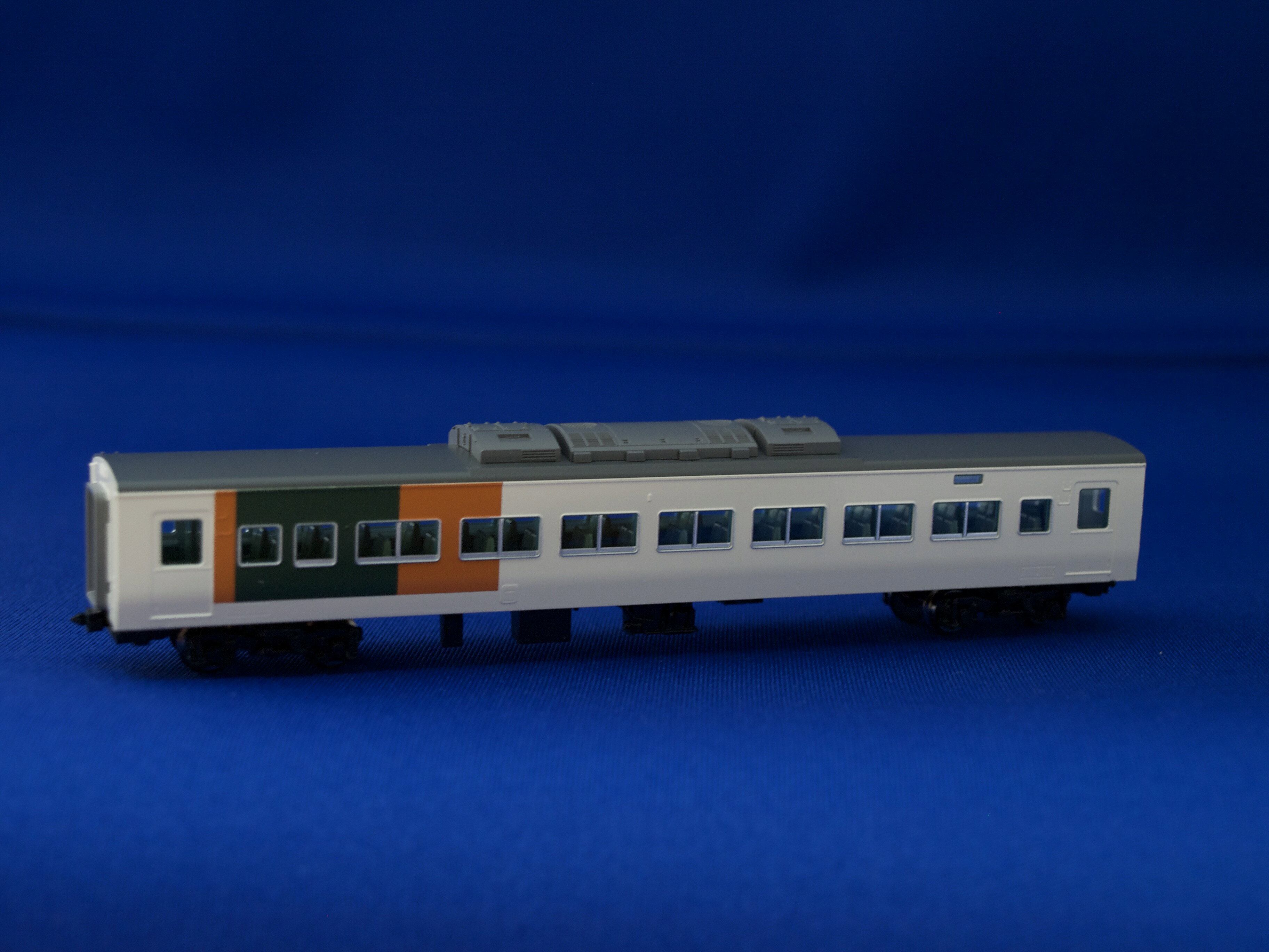 683系2000番台「サンダーバード」（リニューアル車）増結3両セット 683系2000番台「サンダーバード」(リニューアル車) 増結編成3両セット