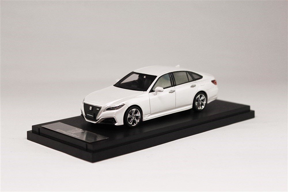 楽天市場】ホビージャパン 1/43 トヨタ クラウン 4000