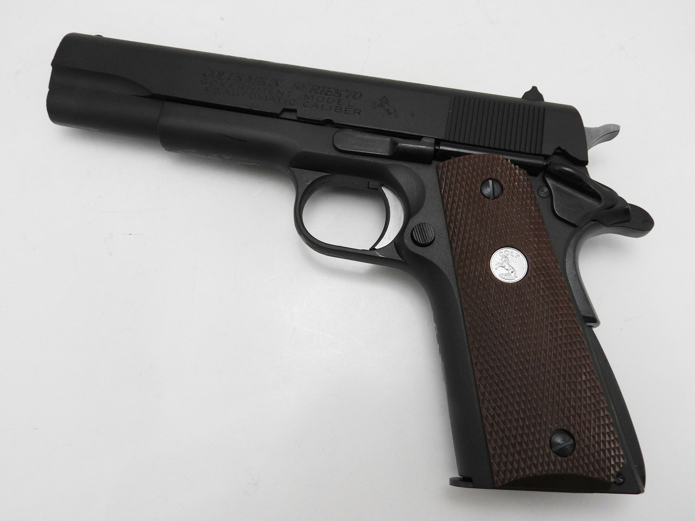 楽天市場】マルシン工業 モデルガン MP40・HW 完成品 マルシン工業