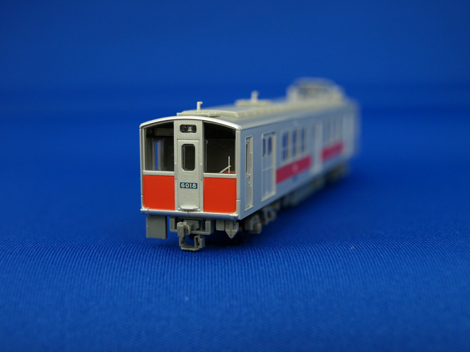 楽天市場】ポポンデッタ 6034 福岡市交通局2000系 2段帯仕様 6両セット