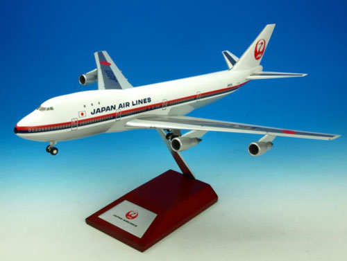 楽天市場】JALUX 1／200 ボーイング 777-300ER JA737J JAL BJQ1165