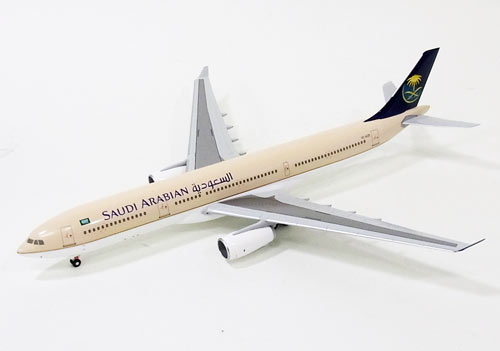 楽天市場】エアバス a380-800 アシアナ航空 hl7625 1/200 プラ製 hogan