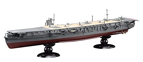 旧 日本海軍 航空母艦　加賀　1/350スケール完成品 旧日本海軍航空母艦 加賀 (帝国海軍乗組員フィギュア付き