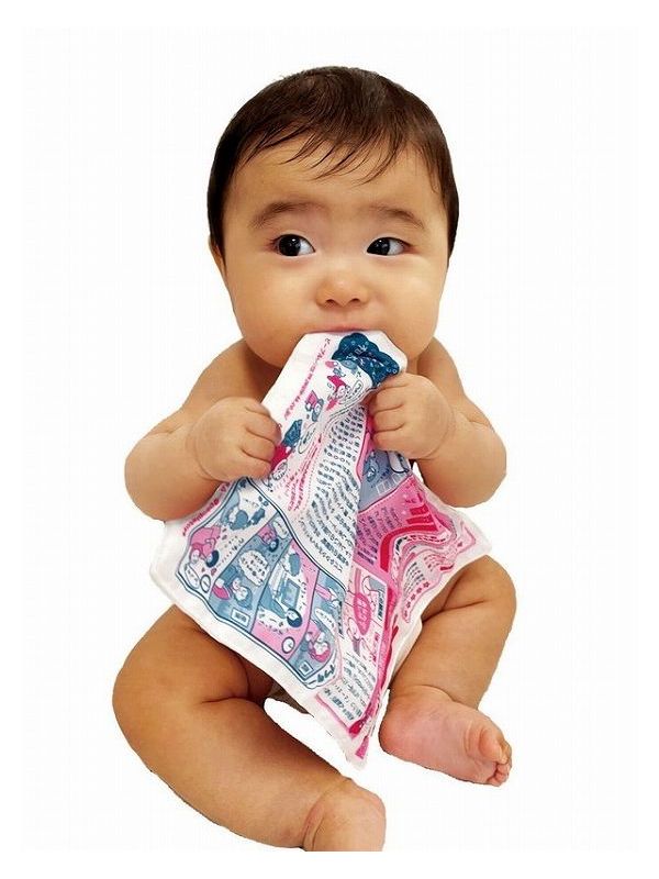 なめても安心赤ちゃん専用新聞コラボ版