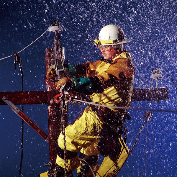 エレコム ヘッドセット Bluetooth 片耳 防水 IPX5対応 ブラック LBT-HSC10WPPCBK(1個)