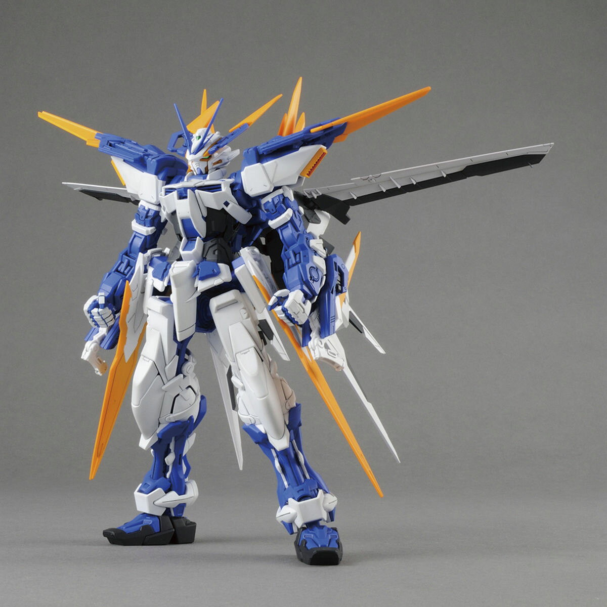 楽天市場】バンダイ HG 1/144 ガンダムアストレイ ブルーフレーム