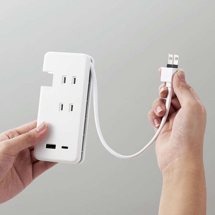 エレコム USB充電器 USBコンセント ケーブル収納 ホワイト MOT-U13-2302WH(1個)