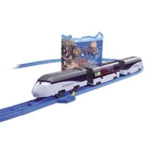 【激レア】カーズ2  巨大 スティーブンソン　トレイン ディズニーストア 激レア】カーズ2 巨大 スティーブンソン トレイン ディズニーストア